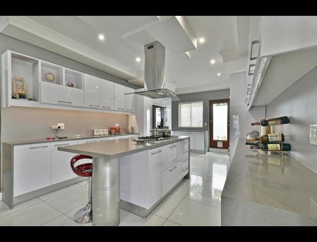 3 BEDROOM HOUSE FOR SALE IN WILLOWBROOK